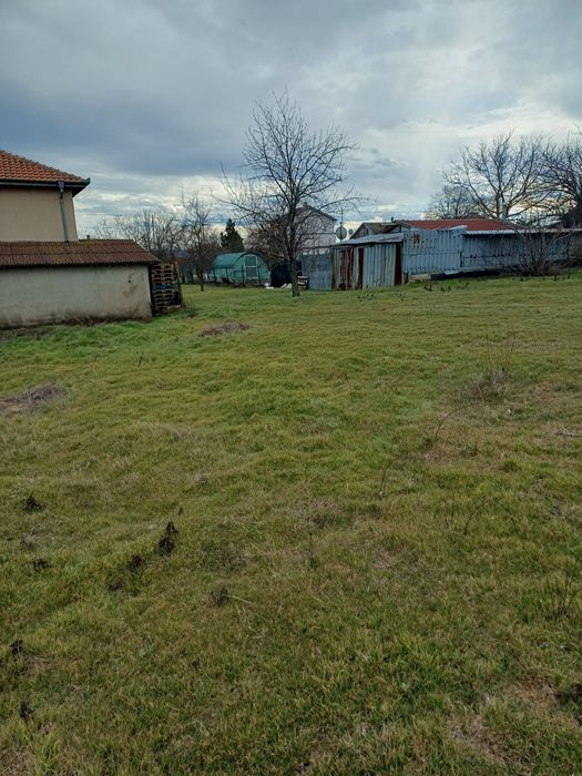 Дава се под наем Парцел в Аксаково - 1240 кв.м за 9.69 € - Снимка #1