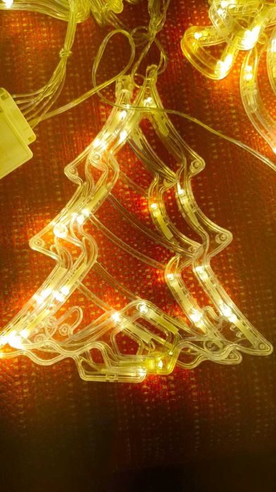 Perdeaua luminoasă de Crăciun