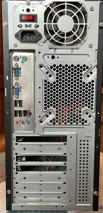 Системный блок компьютера