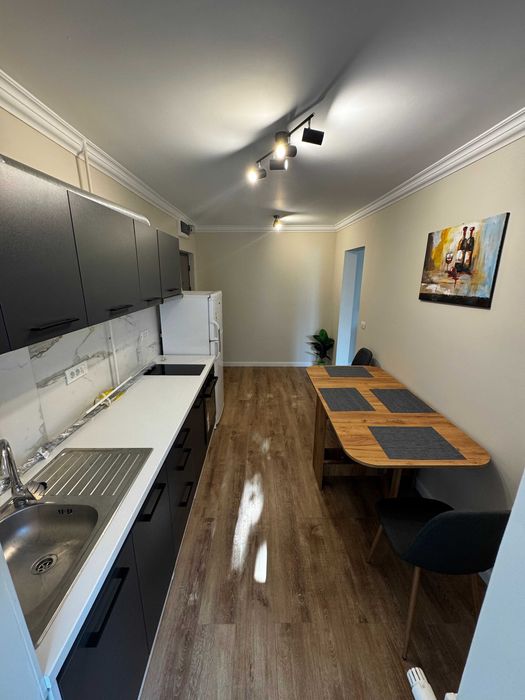 Apartament 2 camere complet renovat - central