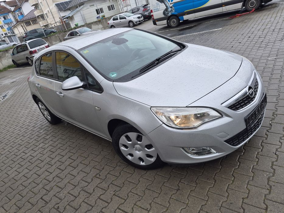 Vand Opel Astra J