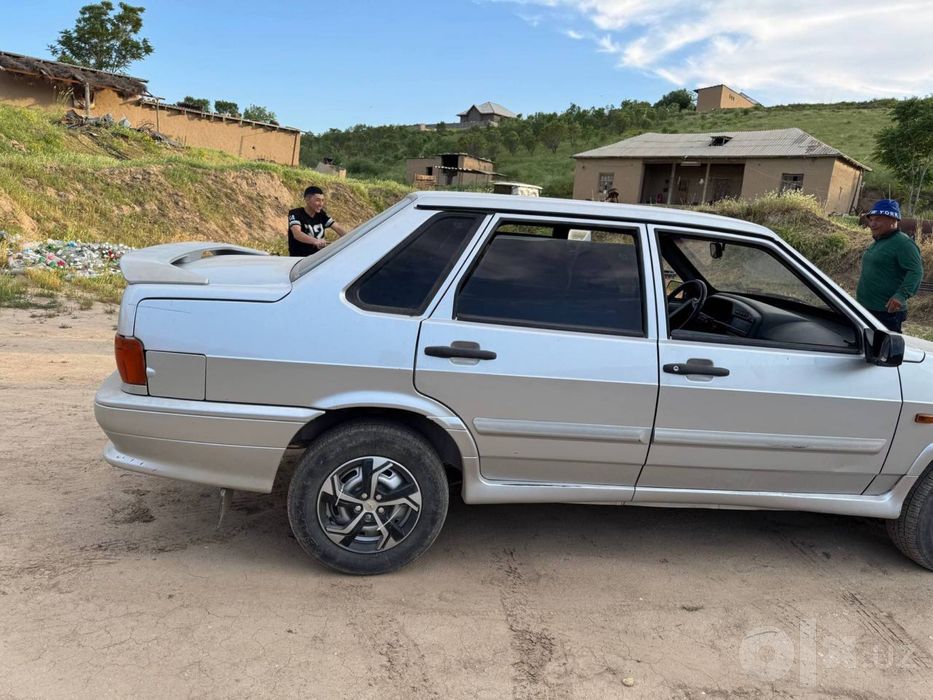 Samara Lada Moshinasi sotiladi