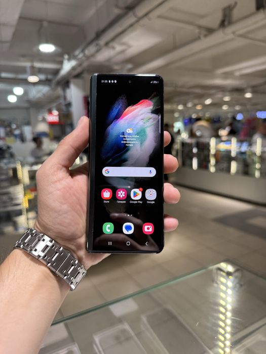 Продаю Samsung Galaxy Z Fold 3