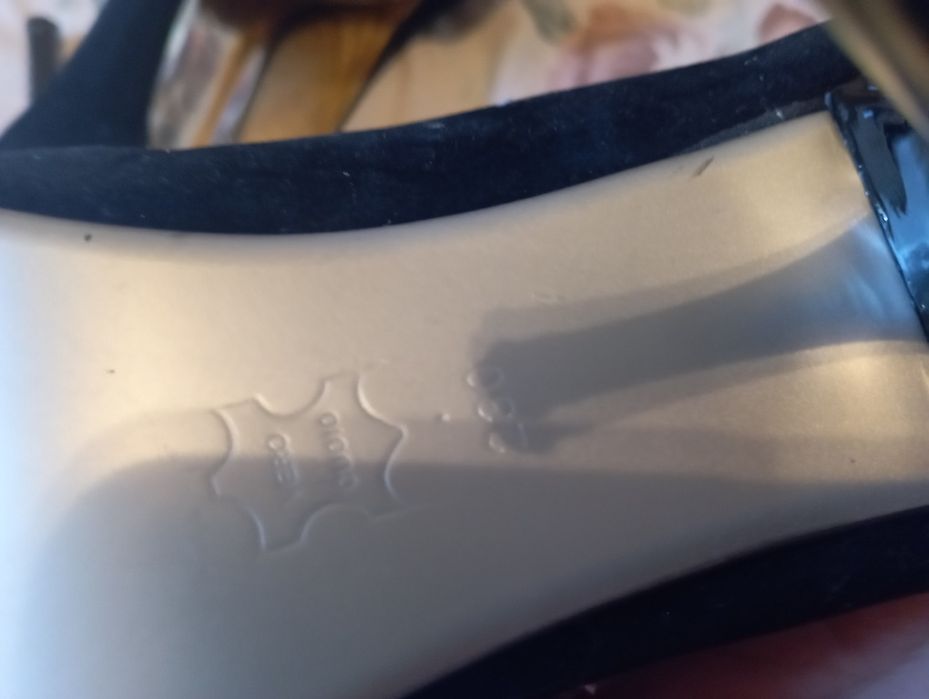 Продам туфли 34 размера.