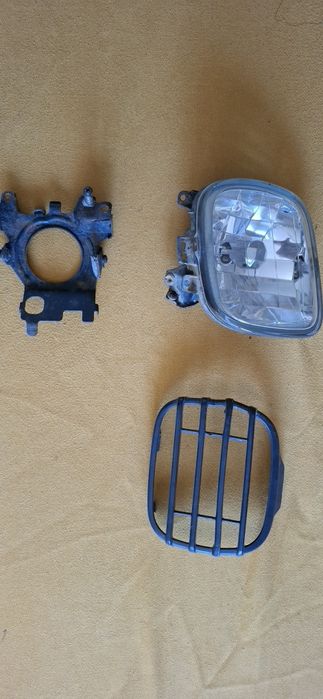 Фар халоген субару форестър десен