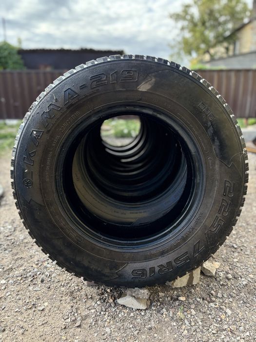 Продам шину кама