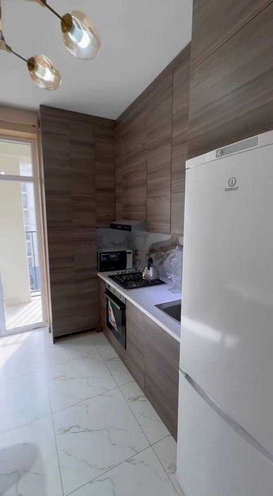 Продается 2\7\12 NRG Mırzo-Ulugbek