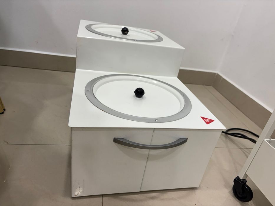 Decantor profesional ceară 8L – stare foarte buna, utilizat foarte puțin