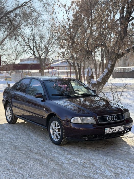 Ауди а 4 в хорошем состоянии