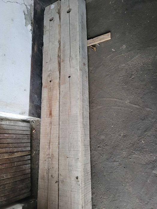 Тахта устунлар сотилади