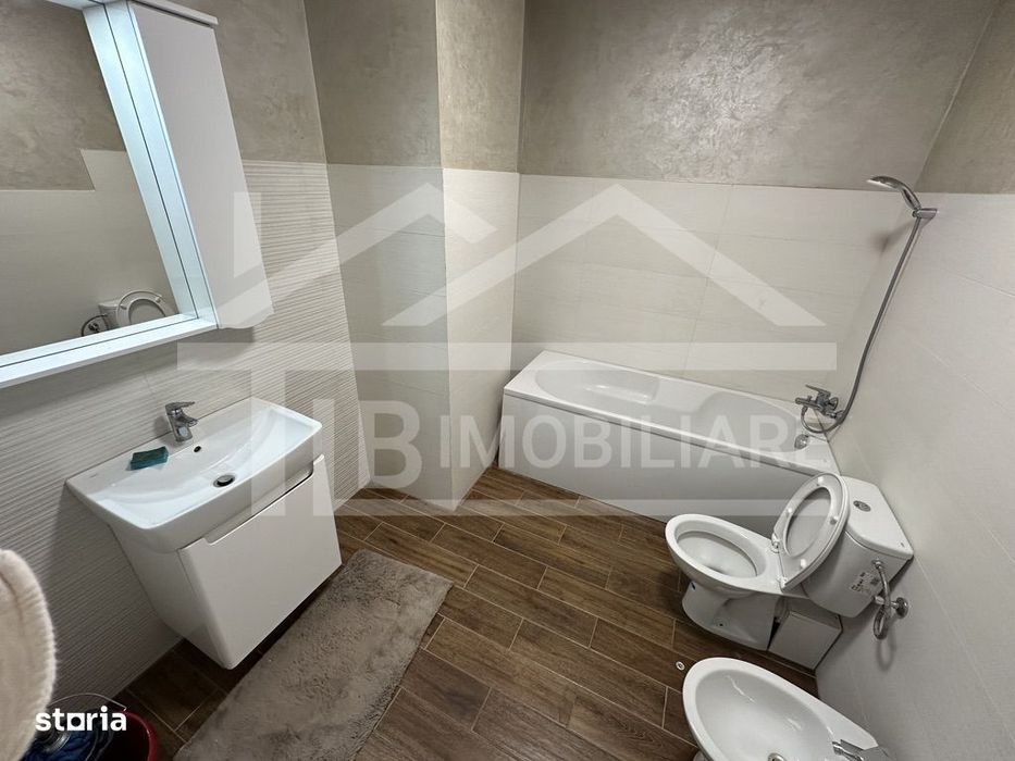 Apartament cu 3 camere, 77mp, parcare, Zona Concept 9