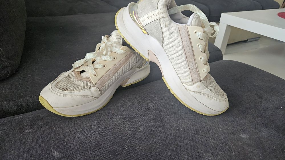 Дамски маратонки