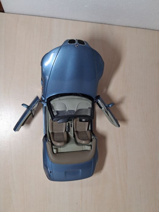 BMW Z3 scara 1:18 UT