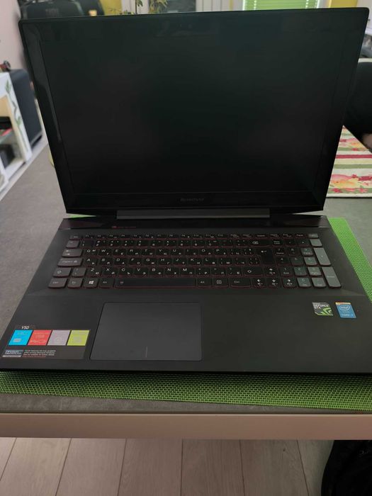 Y50-70 Лаптоп Lenovo -  за части , ТОП ЦЕНА , Единсвен Собственик