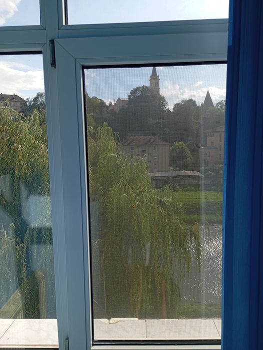Închiriez apartament 3 camere