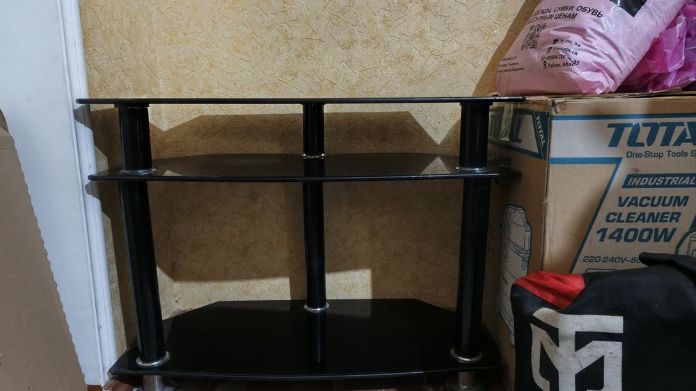 Подствка для телевизора