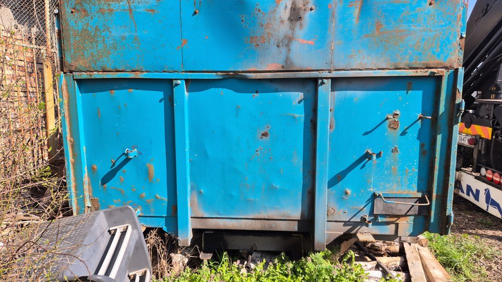 Самосвален кош с дължина 5 метра