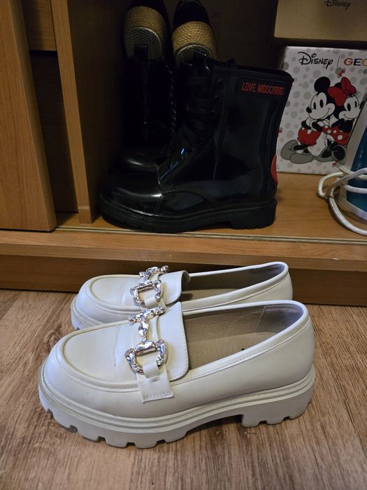 Дамски боти,маратонки и еспадрили Love moschino,Steve Madden,juicy cou