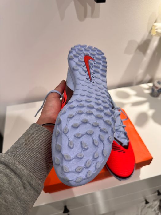 Nike Phantom 6 обувки за футбол 43