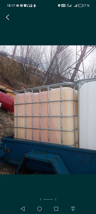 Butoaie tabla și plastic cub 1000 litri