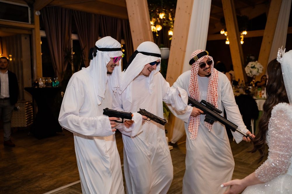 Program Artistic Furatul Miresei - Arabi / Talibani - Casa de papel