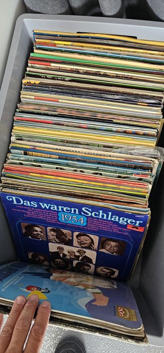 50 buc. Disc / Discuri / Pick-up / Vinil / Vinyl - uri = 3 lei buc.