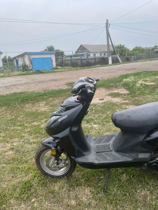 Модель скутер Racer