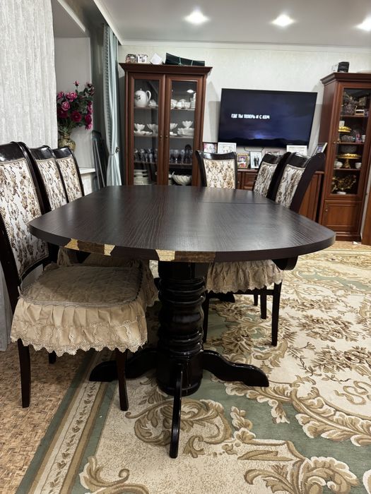 Продам стол со стульями