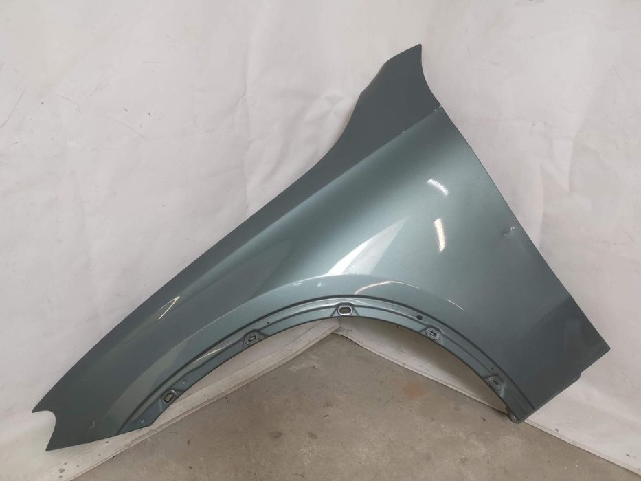 Ляво предно крило Мерцедес-Бенц ГЛЦ / Mercedes-Benz GLC 254 Оригинално