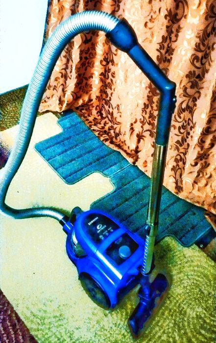 Продам Пылесос  Samsung