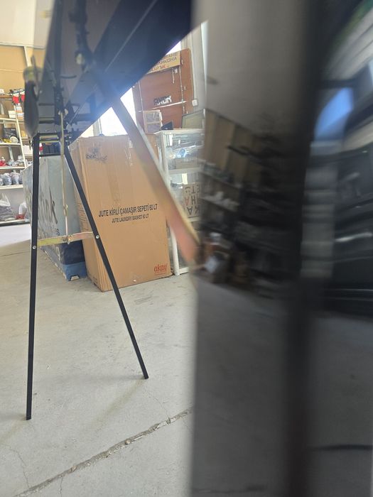 Сгъваема работна маса