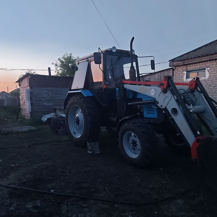 Продам трактор Мтз892