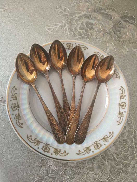 Набор Серебряных Ложек.