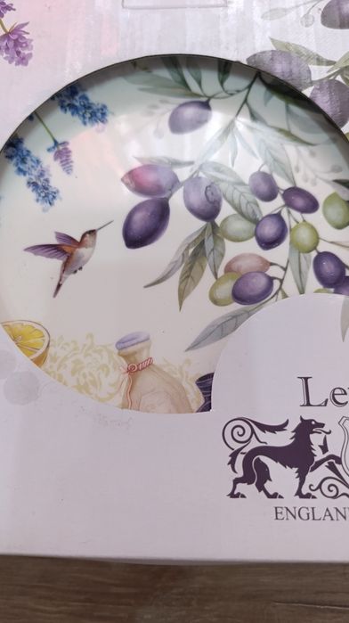 Набор обеденных тарелок из фарфора Lefard "Лаванда" 25,5 см 2 шт.