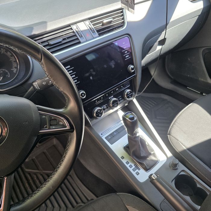 SKODA Octavia 2017 — imagine 4