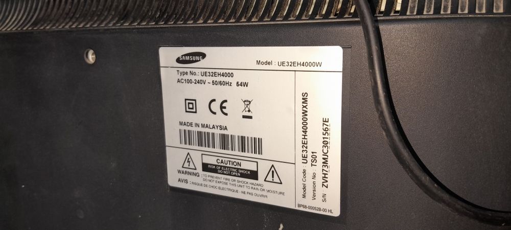 Samsung Tv  32 Smart emas oddiy Malayziya Org.