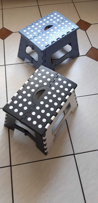 scaun pliabil plastic absolut nou