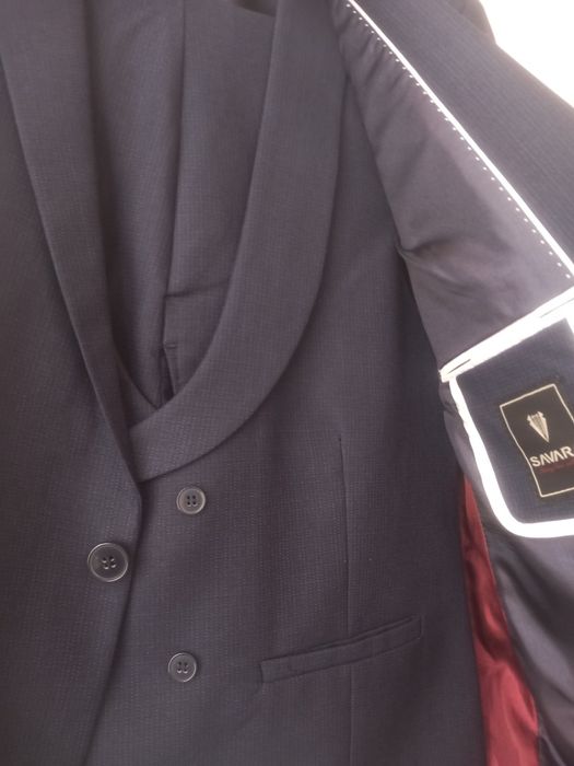 Официални мъжки костюми