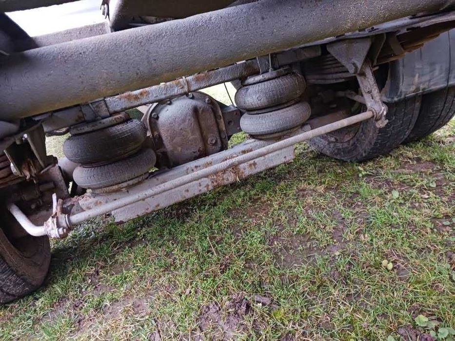 Iveco daily basculabil pe 3 parti, 2008