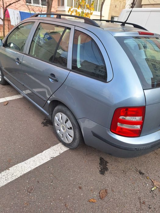 Se vinde skoda fabia in perfecta stare de funcționare