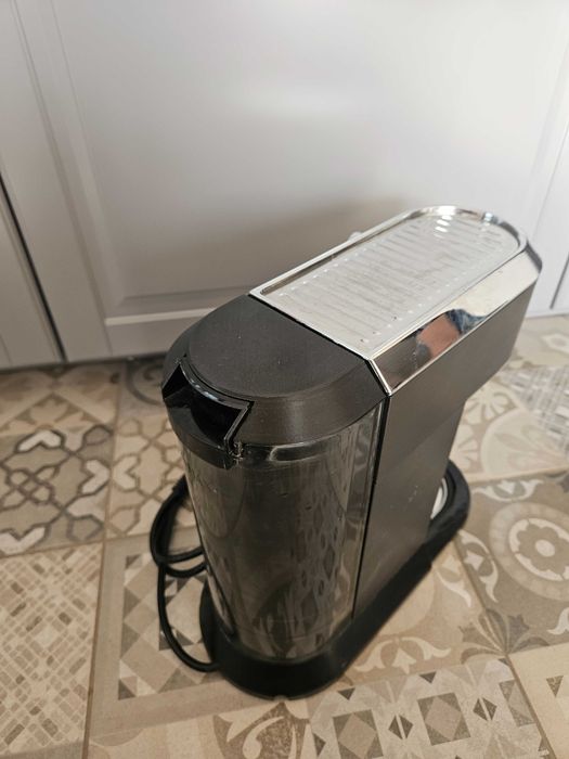 Кафемашина Delonghi Dedica Делонги Дедика