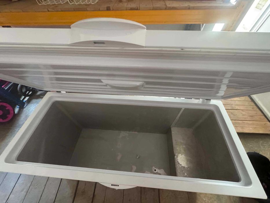 Ladă frigorifică Arctic, aproximativ 400 litri
