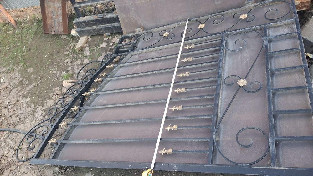 Продаеться ворота