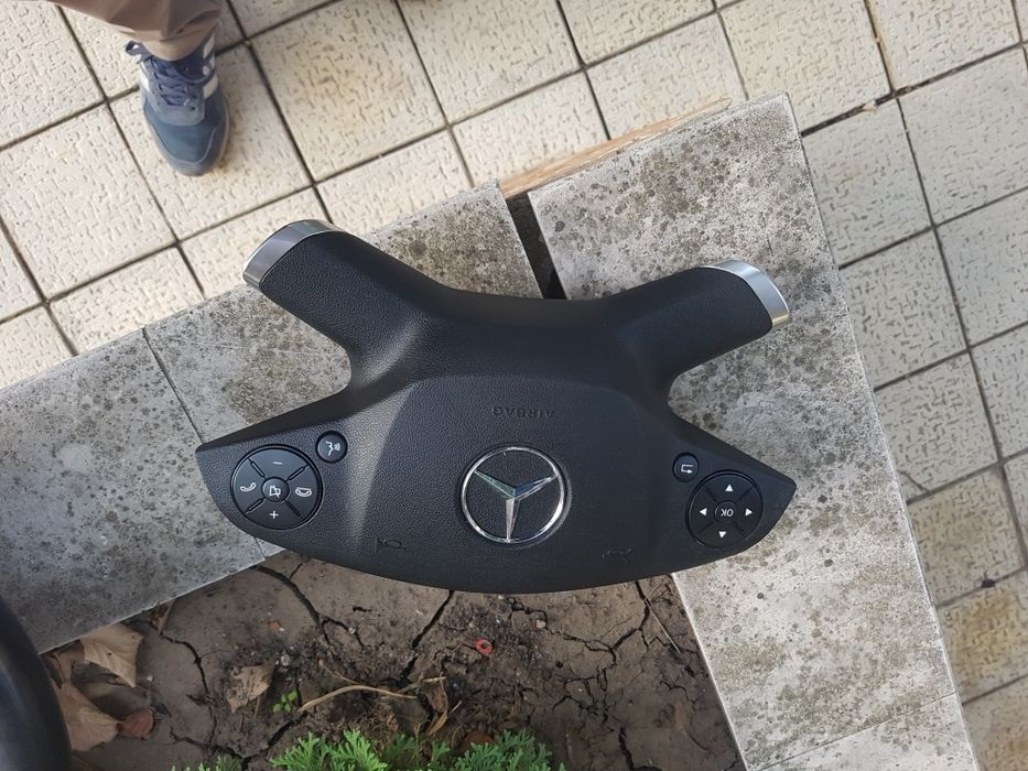 Продавам еърбег за Мерцедес е-класа