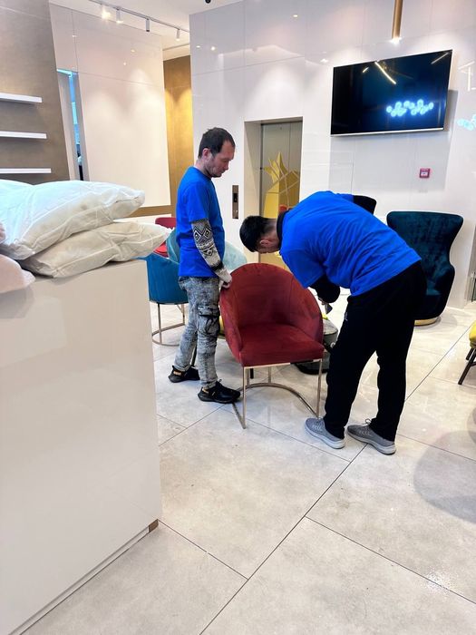 Уборка домов. Химчистка ковров и мебели. Мойка фасадов, брусчаток,