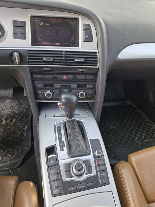 Dezmembrez Audi A6 C6 2.0 TFSI 170CP BPJ cutie automata cod PCF 2010