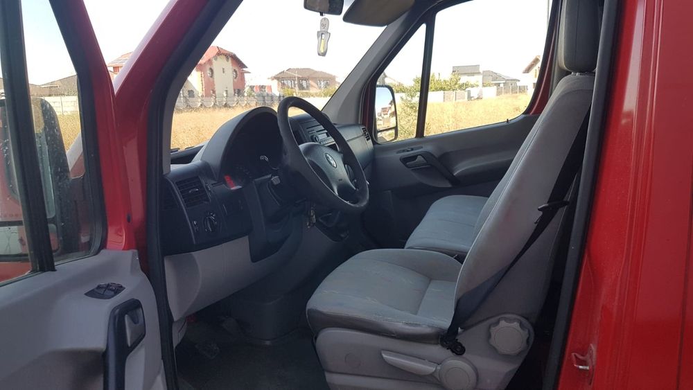 Vand Vw Crafter 6 locuri 2.5 diesel