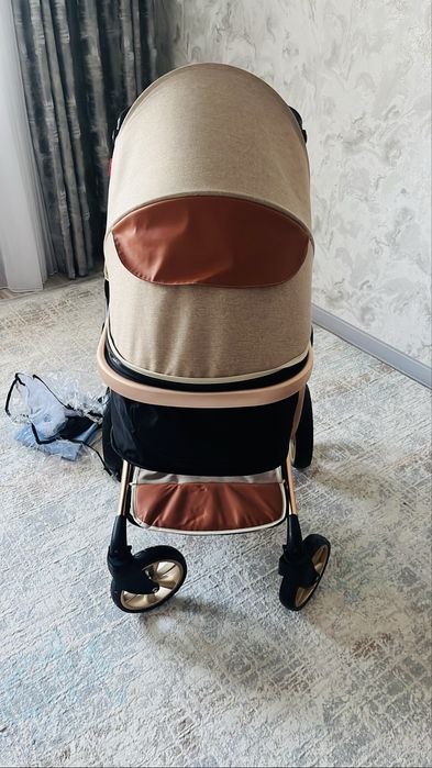 Детская коляска качественная