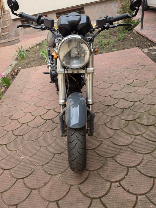 Ducati monster 620 sie