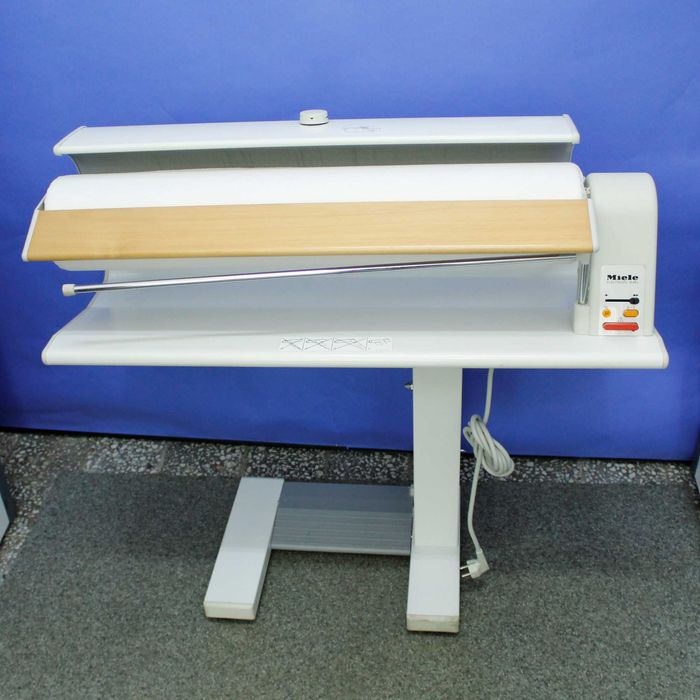 Calandru Miele ELECTRONIC B 864
